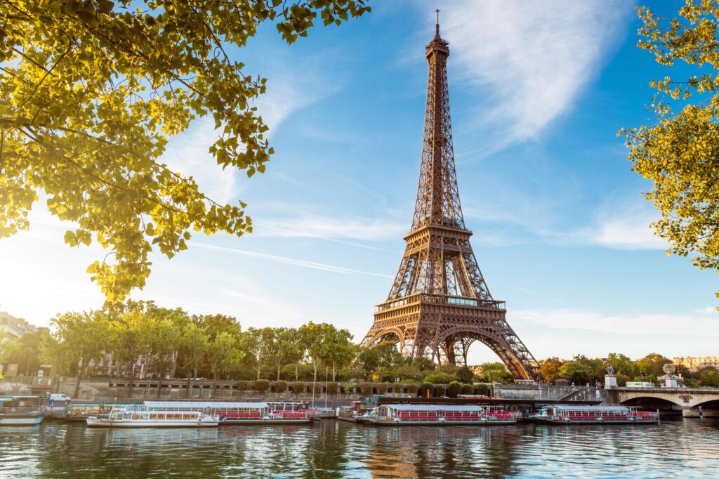 Attractions in Paris