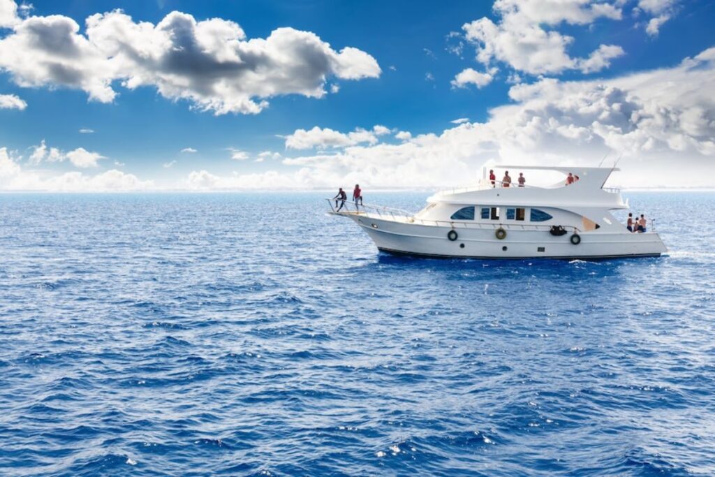 yacht rental