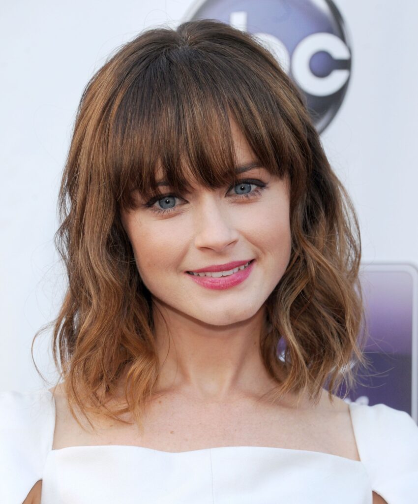 short hair bangs