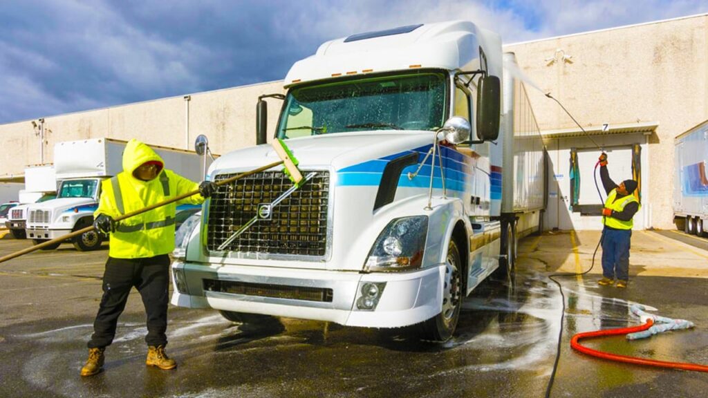 The Comprehensive Guide to Truck Fleet Washing in Philadelphia