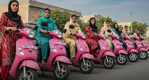 Explore Suzuki Cars for Sale in Karachi via Famewheels