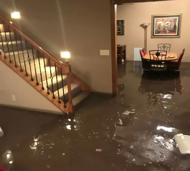 emergency flood cleanup