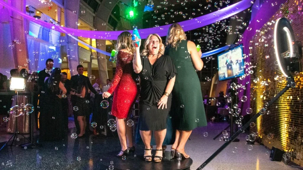 360 Photo Booth Rental Services in Florida