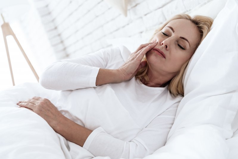 Toothache at Night